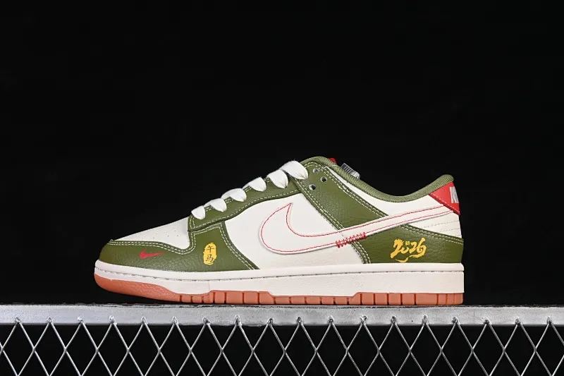 All categories Nk SB Dunk Series Nk SB Dunk Low High-end customized low-top sneakers Nike SB Dunk Low Limited to the Year of the Horse High-end customized low-top casual skateboard shoes QW5288-103